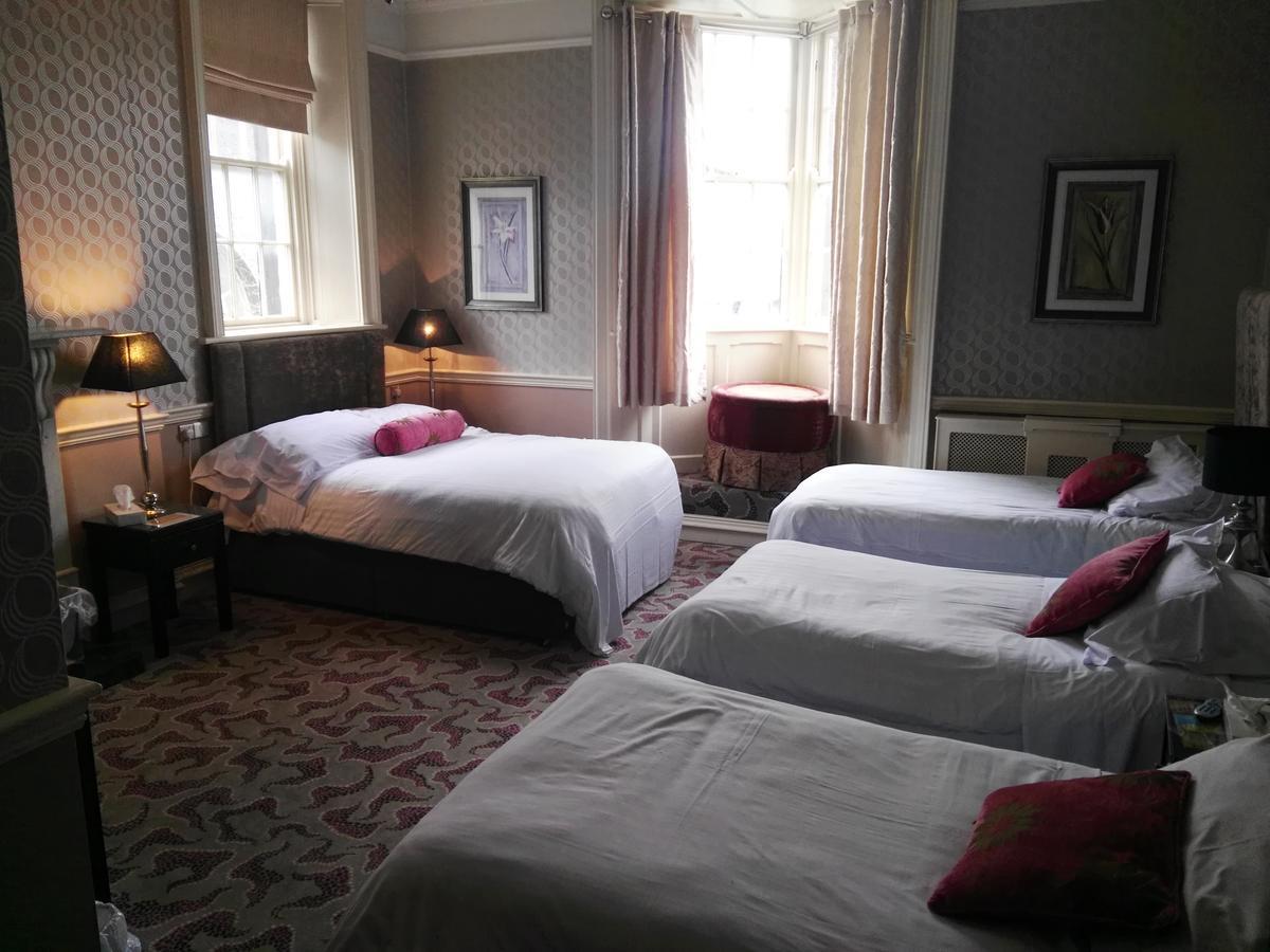 Naas Court Hotel Extérieur photo