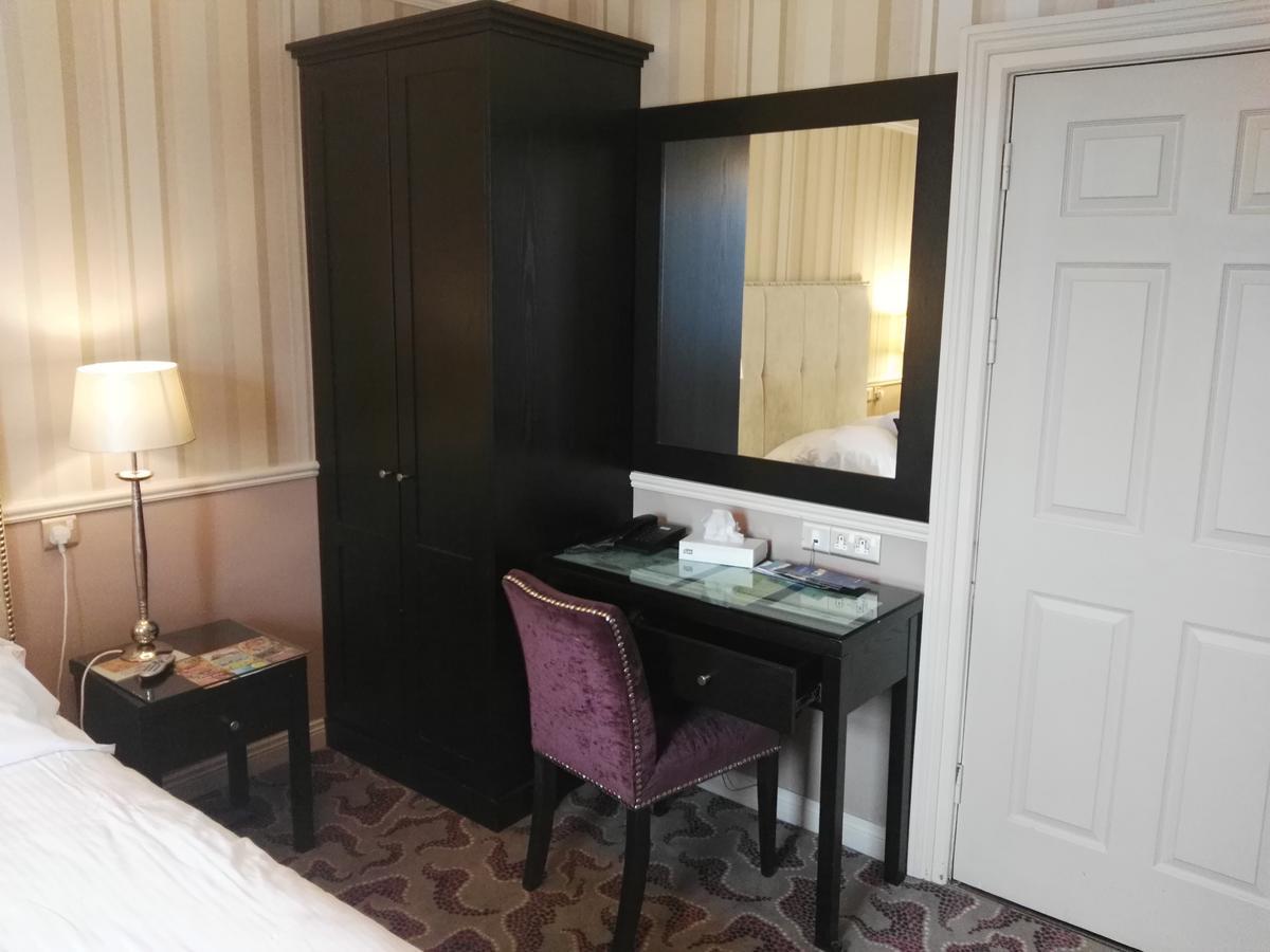 Naas Court Hotel Extérieur photo